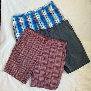 Men’s flat front shorts bundle 2 Izod cotton, 1 Hogan performance wear Size 40​